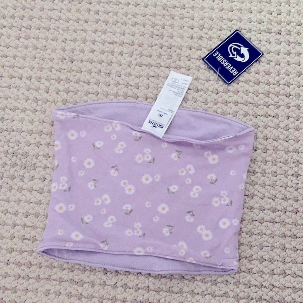 I’m selling a great summer tube top